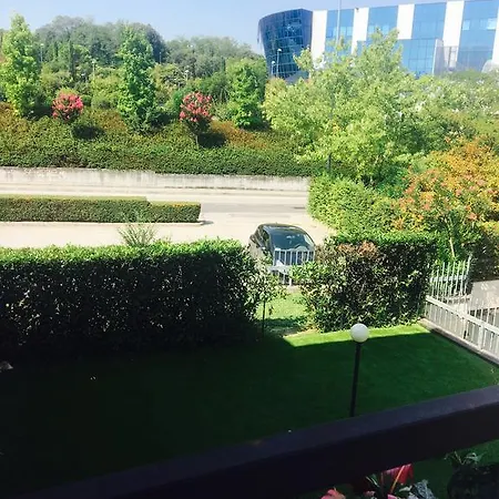 Apartment Pepper House Desenzano del Garda